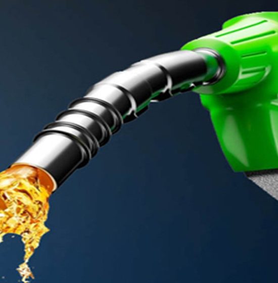 पेट्रोल, डिजेल र मट्टितेलमा प्रतिलिटर १५ रुपैयाँ मूल्यवृद्धि, कहाँ कति पुग्यो ?