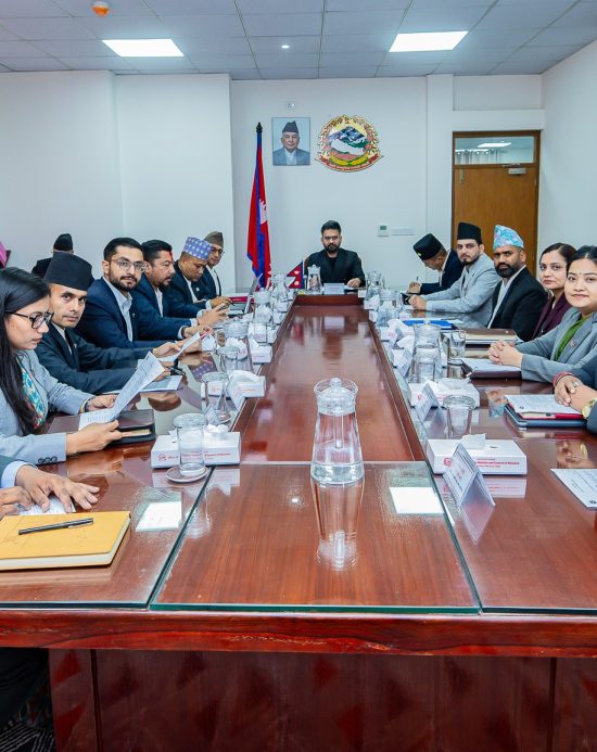 अब सातामा २ दिन शनिबार र आइतबार सार्वजनिक बिदा, भोलिदेखि ९ देखि ५ बजेसम्म कार्यालय