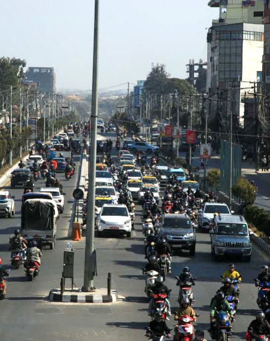 विद्यार्थीलाई गाडी भाडामा अनिवार्य ४५ प्रतिशत छुट दिन सरकारको निर्देशन