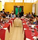 आईतवार विद्यालय बन्द गर्ने निर्णयले स्थानीय तहको अधिकार कुण्ठित गर्‍योः मेयर्स फोरम