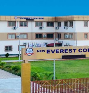 कक्षा १२ को परीक्षामा एभरेष्टका शतप्रतिशत विद्यार्थी उत्तीर्ण
