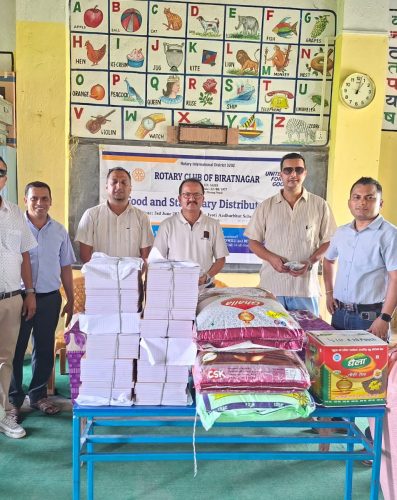 रोटरी क्लब अफ विराटनगरद्वारा विद्यार्थीलाई खाद्यान्न तथा स्टेशनरी सामग्री वितरण