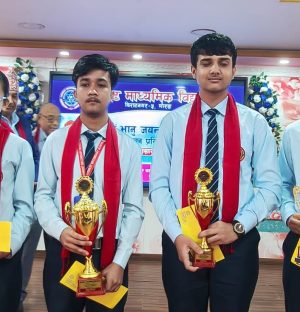 भानु जयन्तीको अवसरमा एभरेष्टमा कविता वाचन र स्रष्टा सम्मान