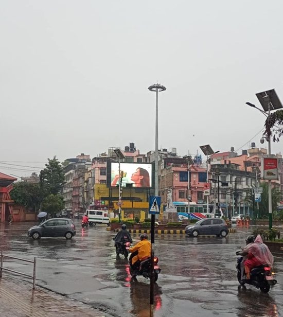 आज तीन प्रदेशमा ठूलो वर्षाको सम्भावना, पाँच जिल्लामा बाढीको जोखिम
