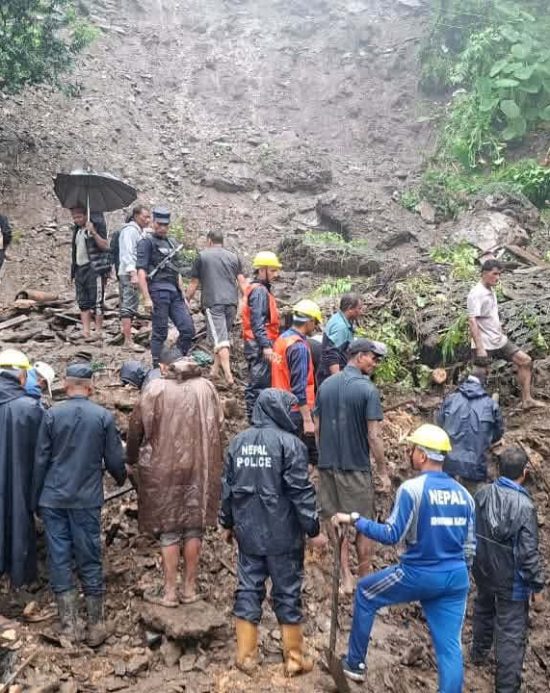 बाढीले जाजरकोटमा घर–पुल बगायो, बाजुरामा एकको मृत्यु,रोल्पामा फेरि ठूलो पहिरो ३ जना बेपत्ता
