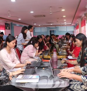 एभरेष्ट स्कूलका शिक्षक तथा कर्मचारीलाई एआई तालिम