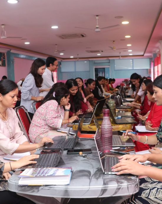 एभरेष्ट स्कूलका शिक्षक तथा कर्मचारीलाई एआई तालिम