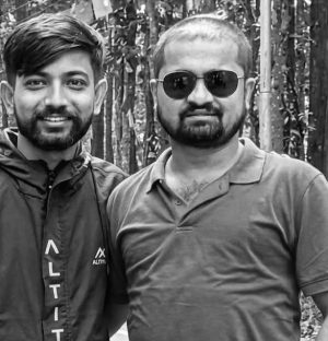 इटहरीमा डिभाइडरमा मोटरसाइकल ठोक्किंदा ईनरुवाका दुई युवाको मृत्यु