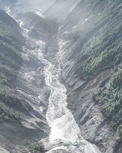 भोटेकोशी बाढीः ९८७ जनाको शव फेला, एउटै घरबाट निकालियो २४ शव