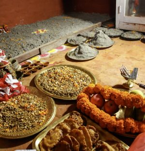 नेपालीको महान् पर्व बडादशैं सुरु, आज घरघरमा घटस्थापना गरिँदै